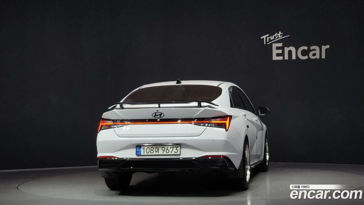 Hyundai AVANTE — фото 2