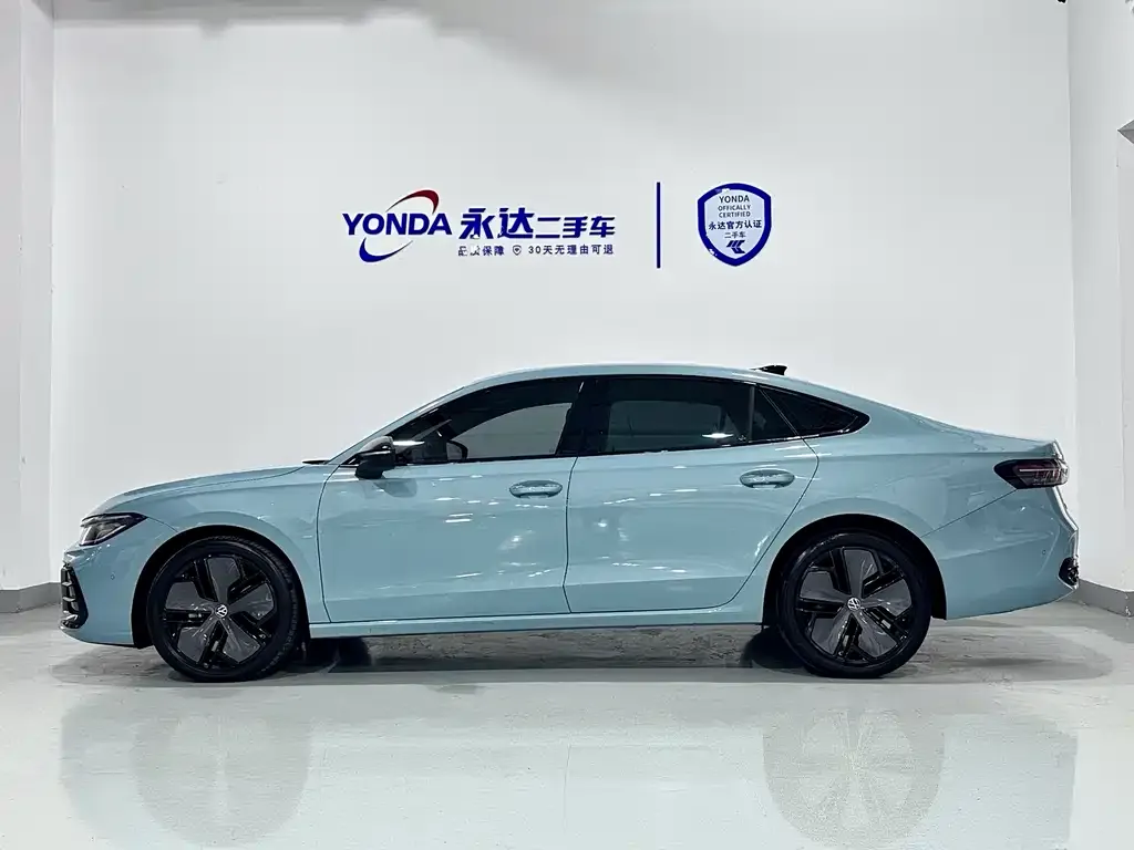 Volkswagen Passat — фото 6
