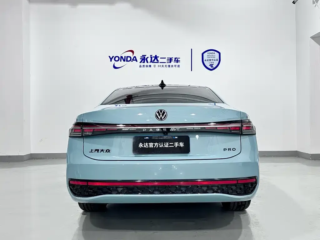 Volkswagen Passat — фото 3