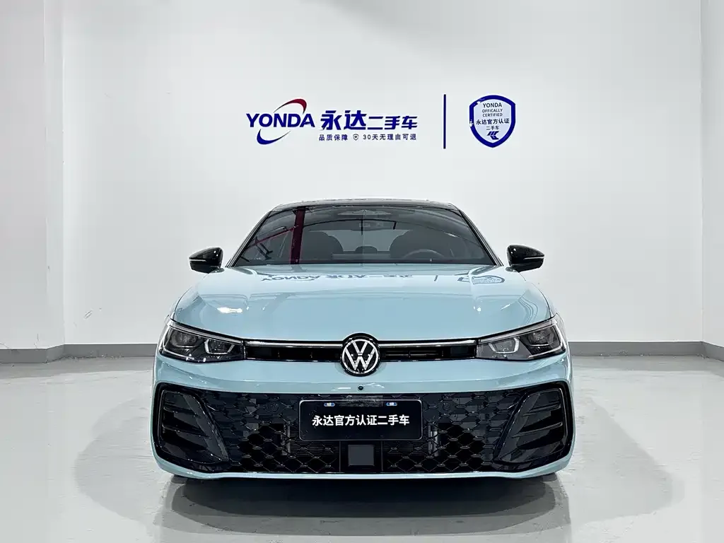Volkswagen Passat — фото 4