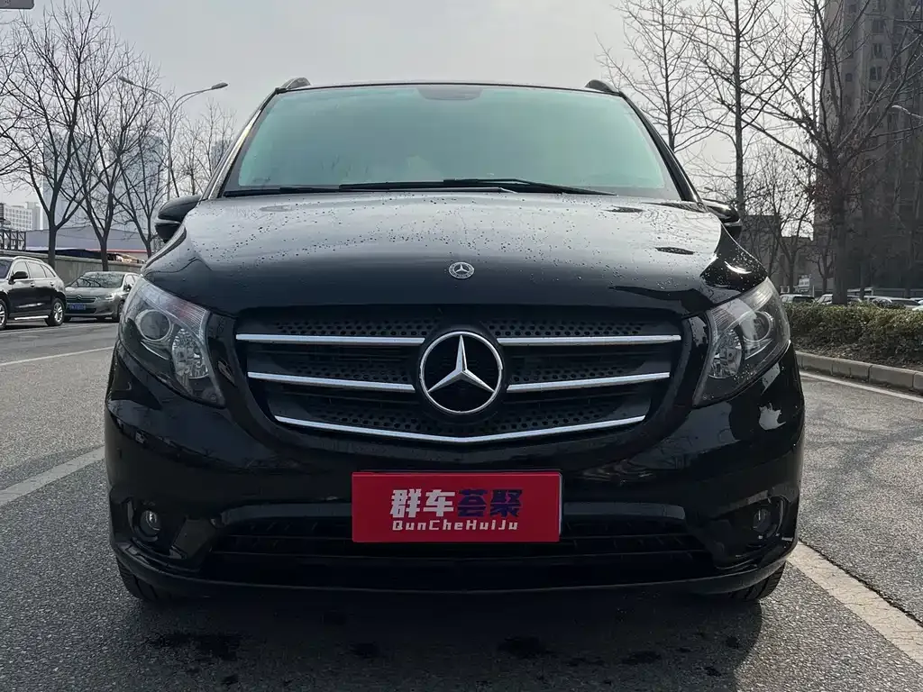 Mercedes-Benz Vito — фото 10