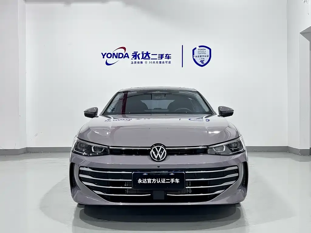 Volkswagen Passat — фото 3