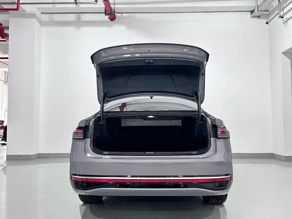 Volkswagen Passat — фото 2