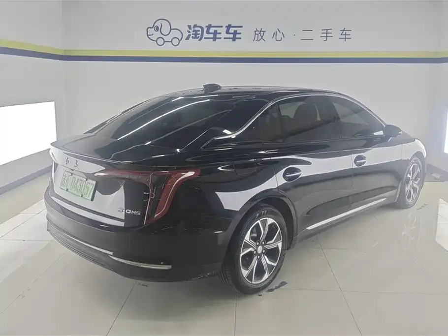 Hongqi E-QM5 — фото 6