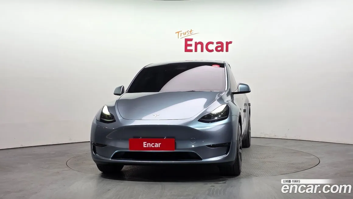 Tesla Model Y — фото 3
