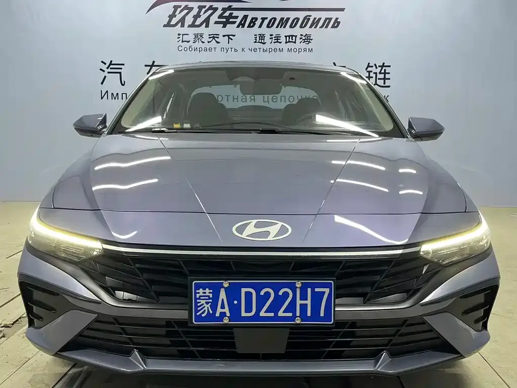 Hyundai Elantra — фото 9