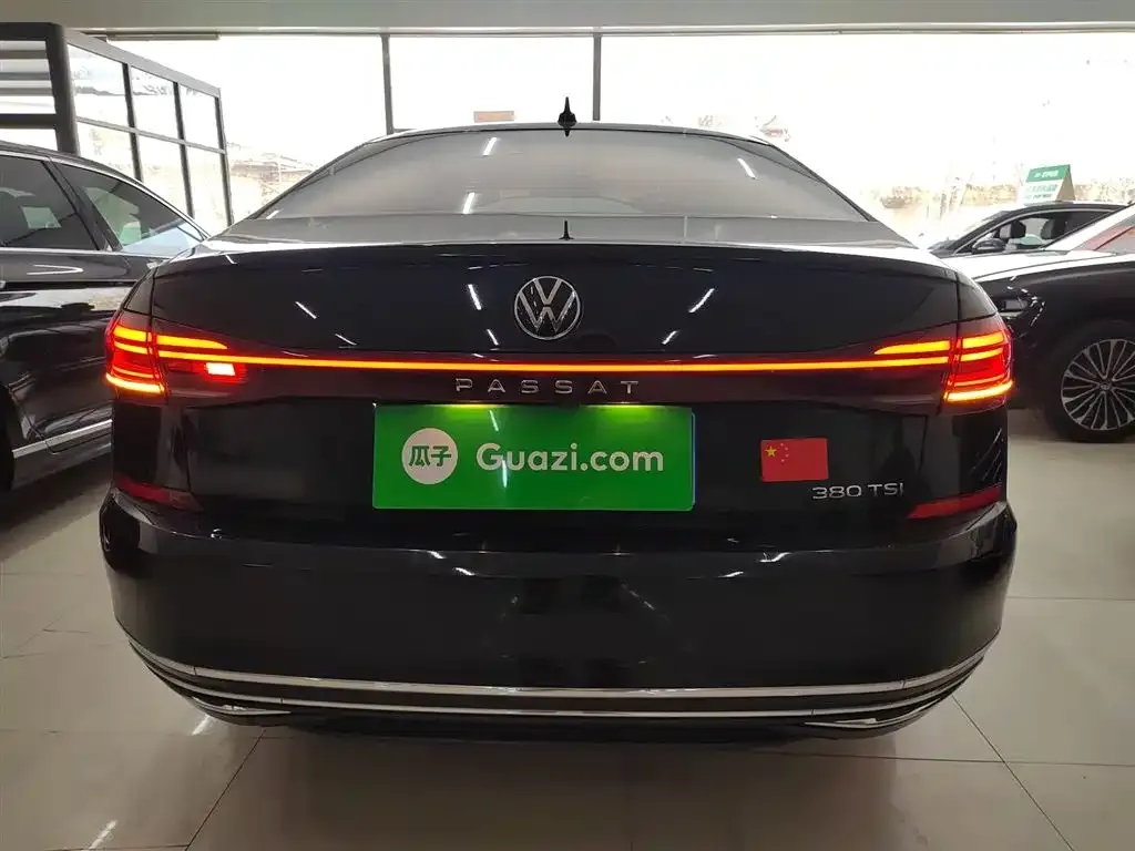 Volkswagen Passat — фото 4