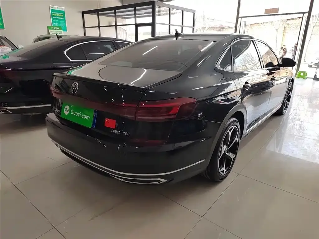 Volkswagen Passat — фото 2