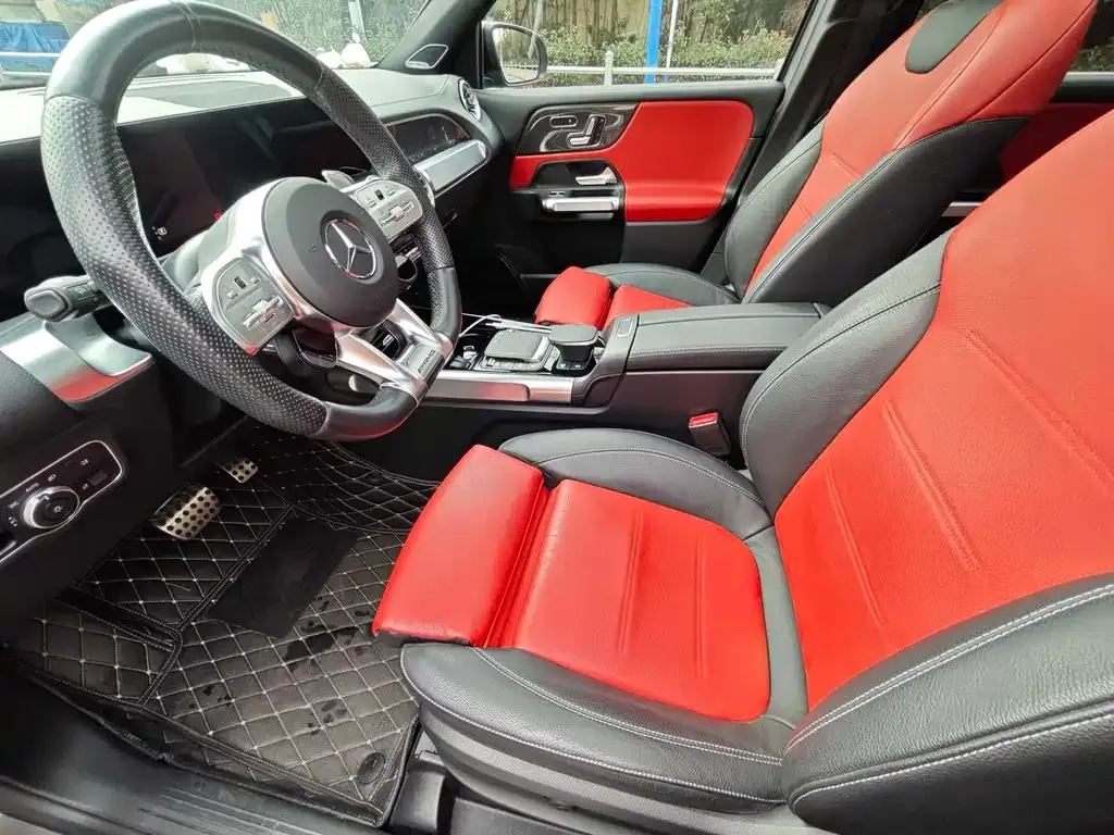 Mercedes-Benz GLB AMG — фото 4