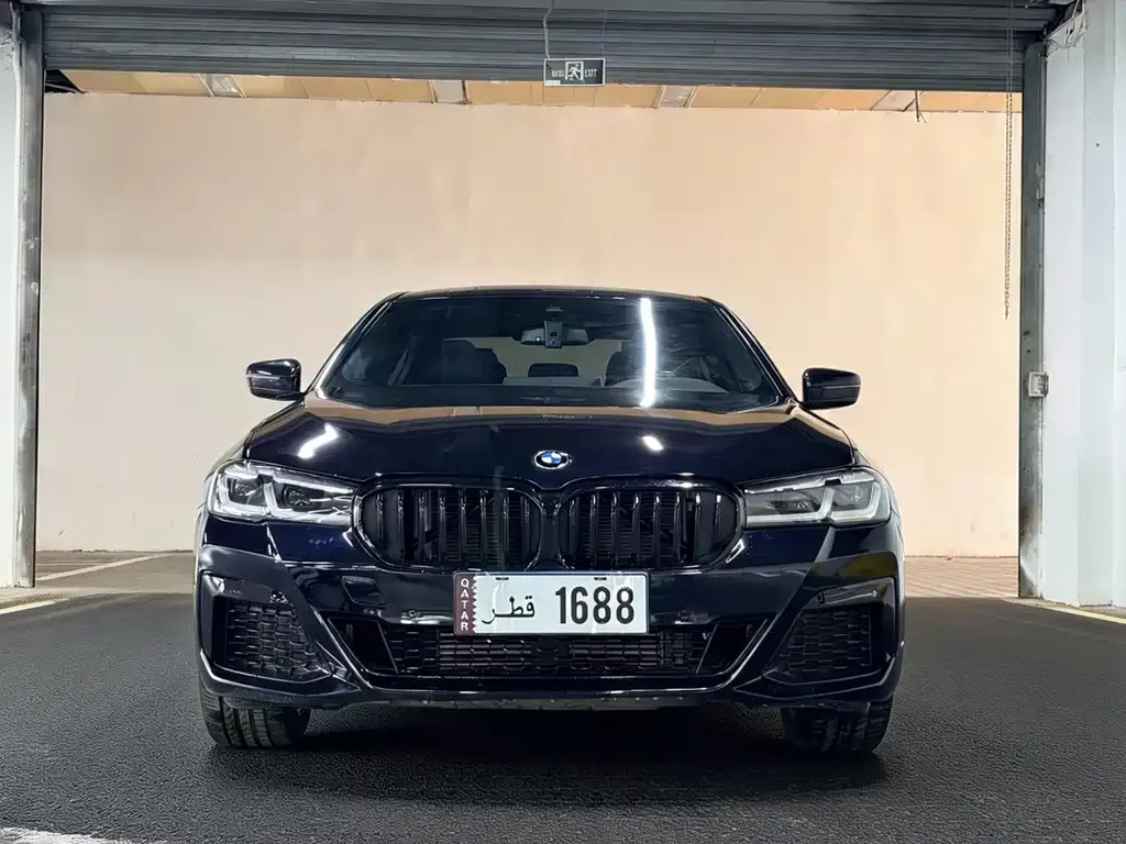 BMW 5 Series — фото 4