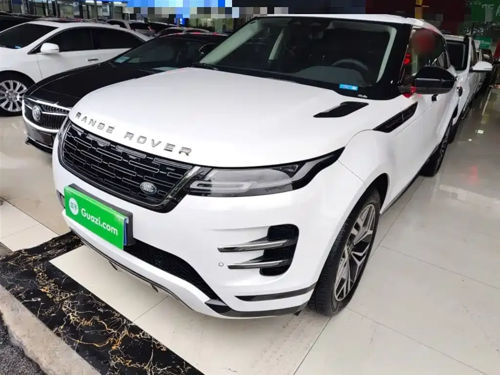 Land Rover Evoque — фото 1