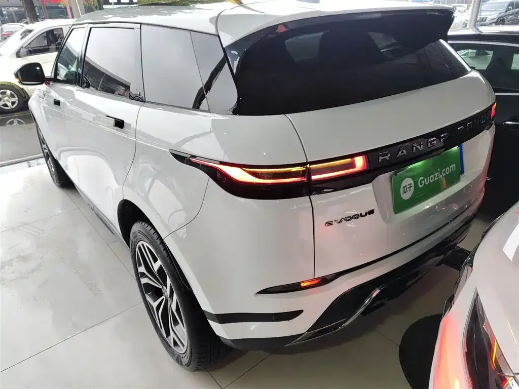 Land Rover Evoque — фото 3