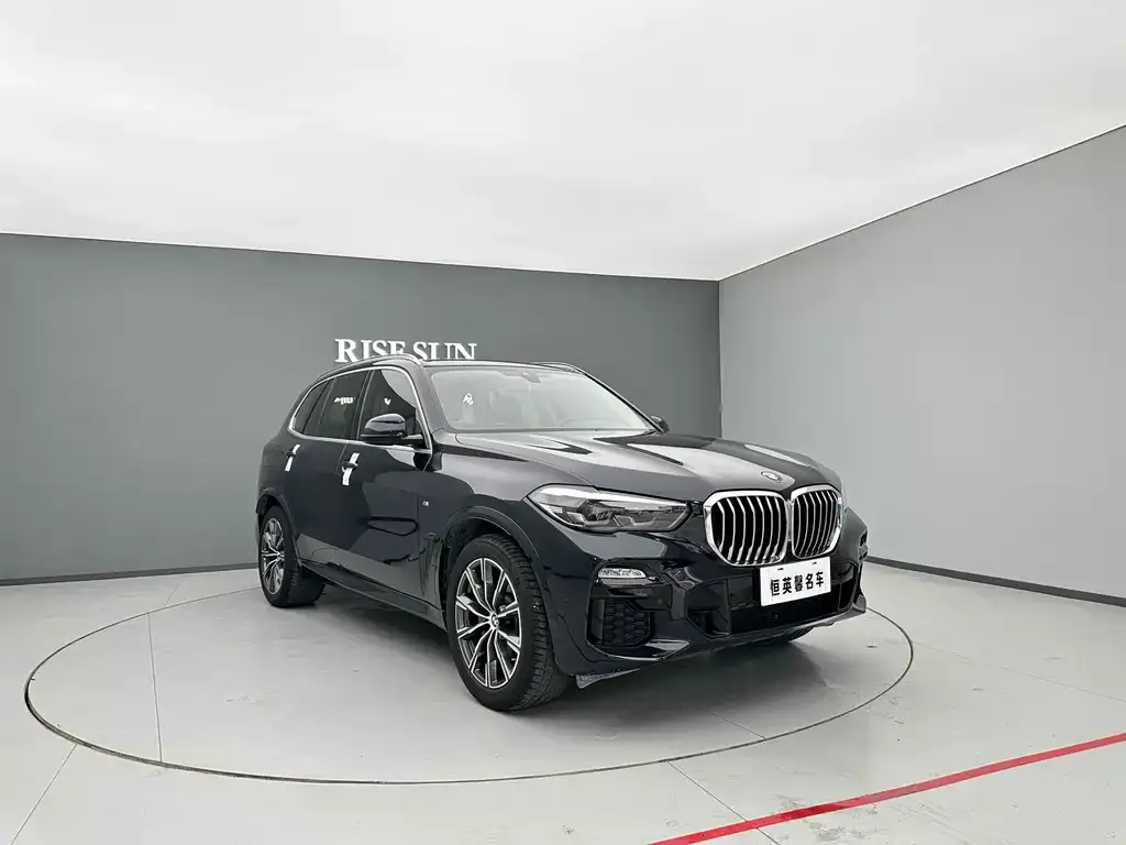 BMW X5 (Import) — фото 2