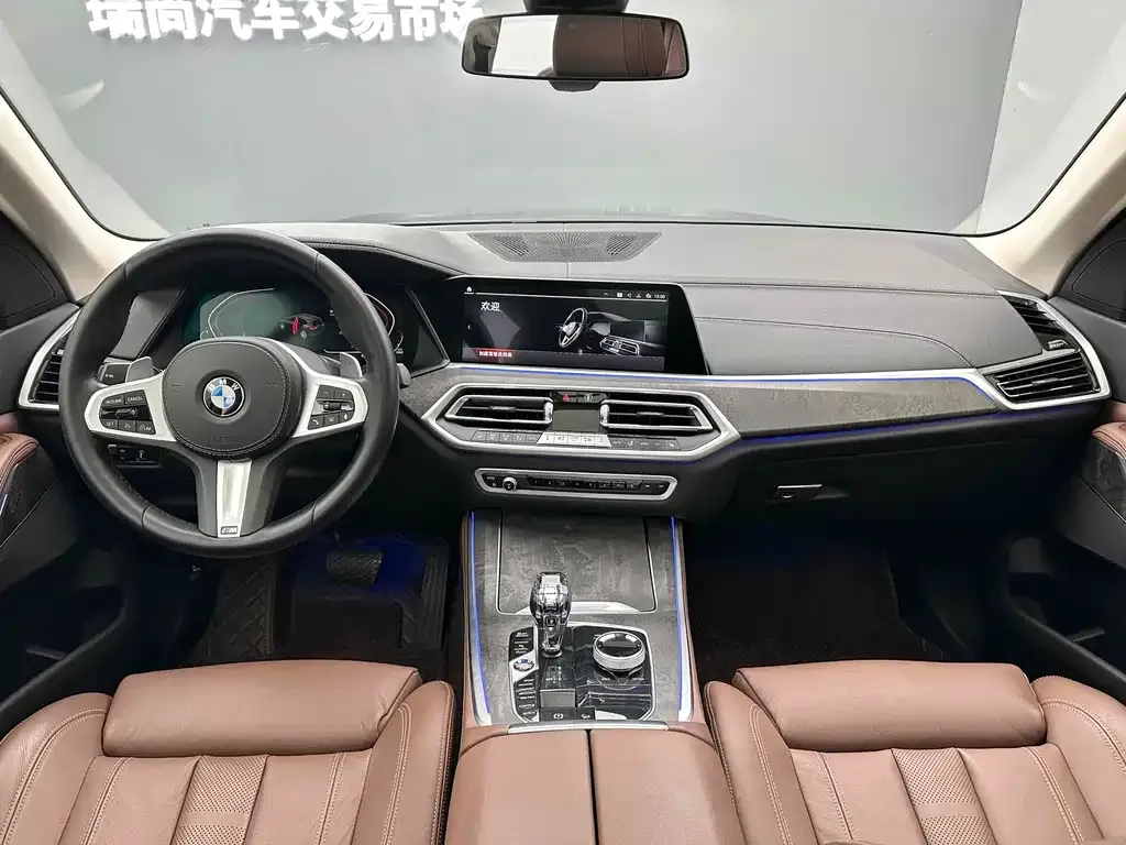 BMW X5 (Import) — фото 8