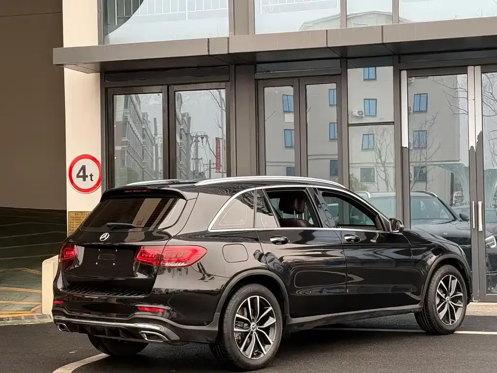 Mercedes-Benz GLC — фото 9
