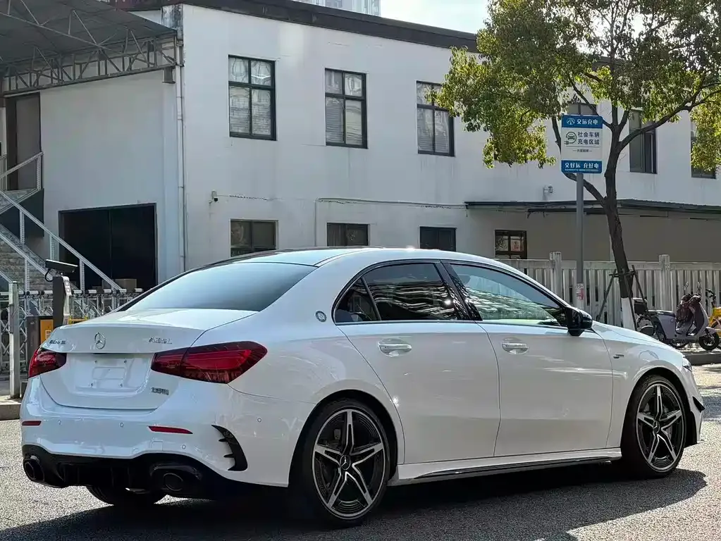 Mercedes-Benz A-Class AMG — фото 6