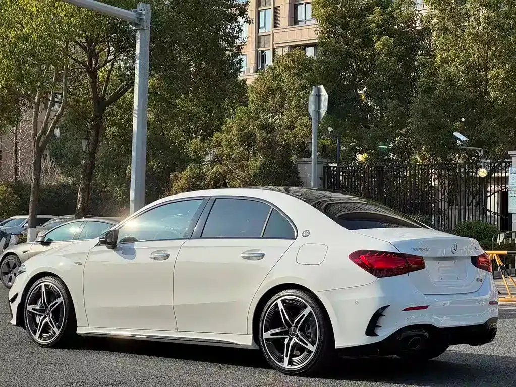 Mercedes-Benz A-Class AMG — фото 10