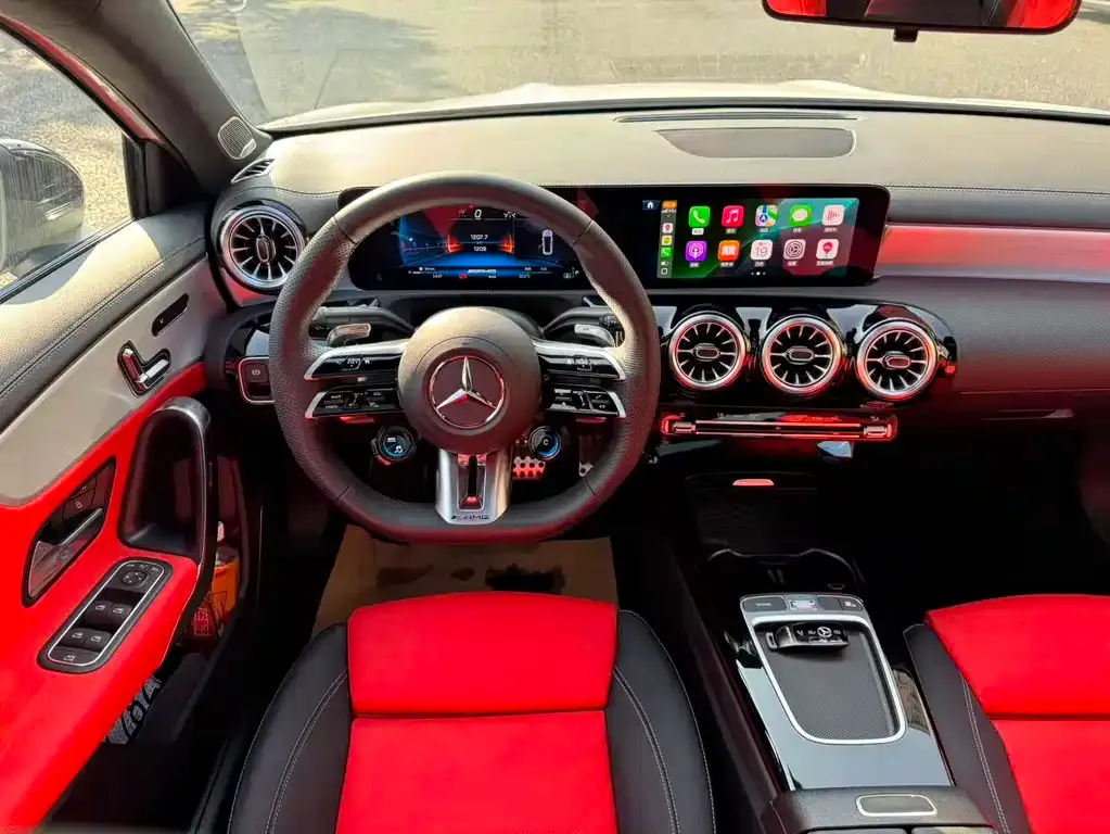 Mercedes-Benz A-Class AMG — фото 4
