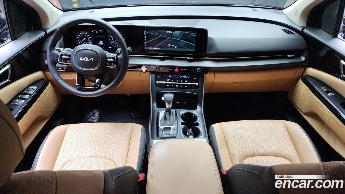 Kia Carnival — фото 10