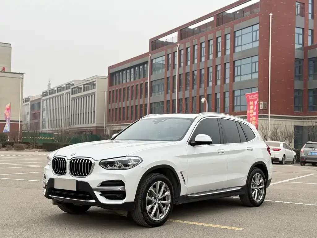 BMW X3 — фото 1
