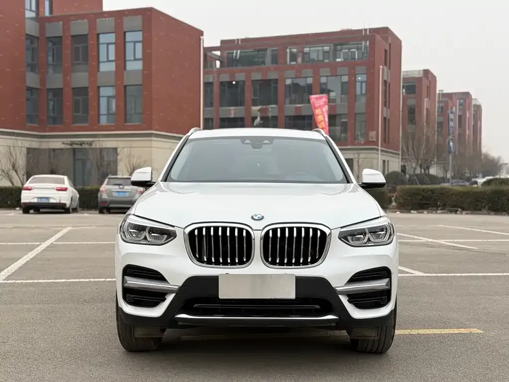 BMW X3 — фото 5