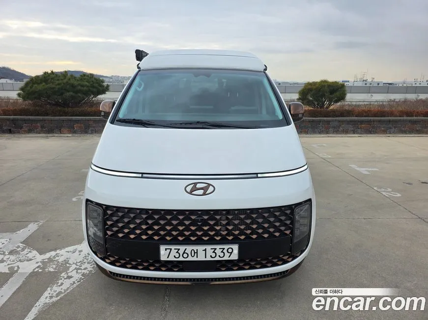 Hyundai Staria — фото 1