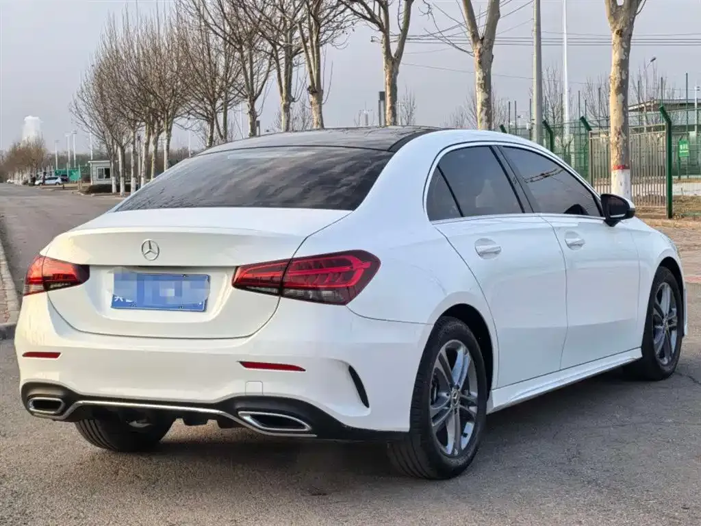 Mercedes-Benz A-Class — фото 7