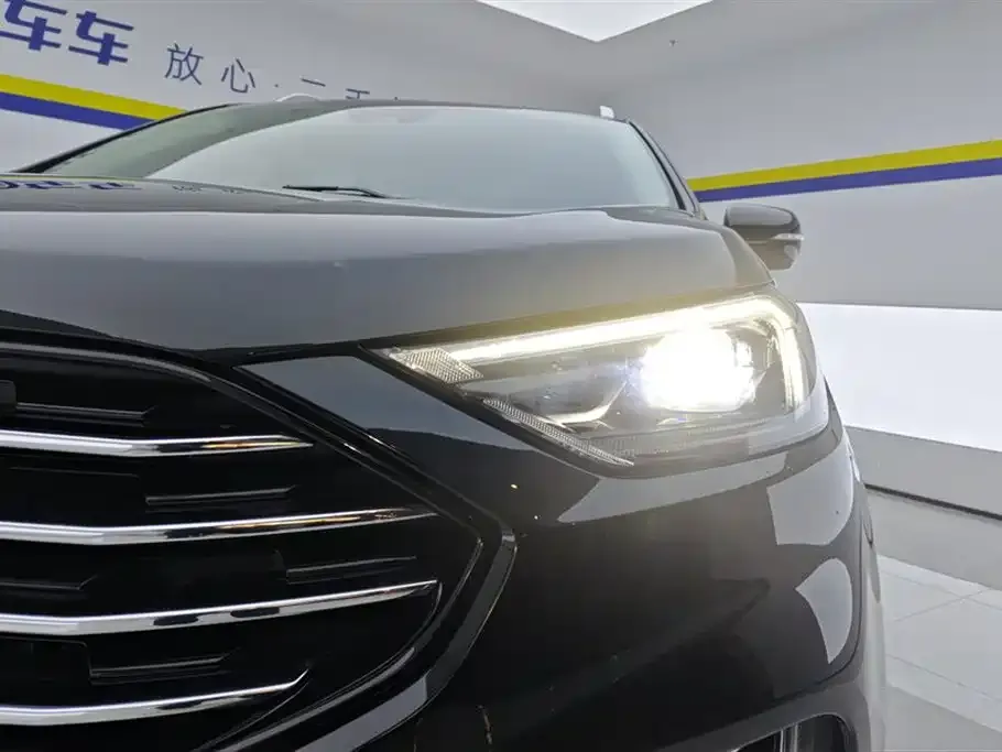 Ford Edge — фото 6