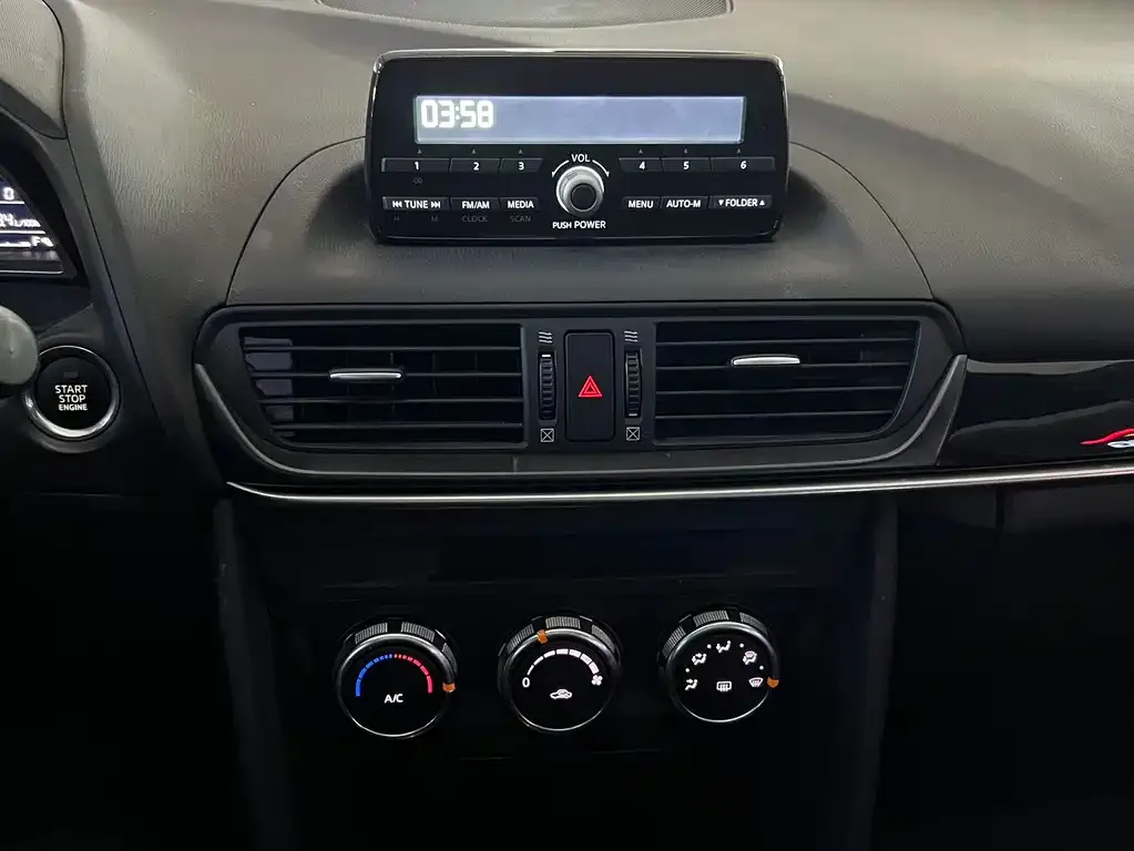 Mazda CX-4 — фото 2