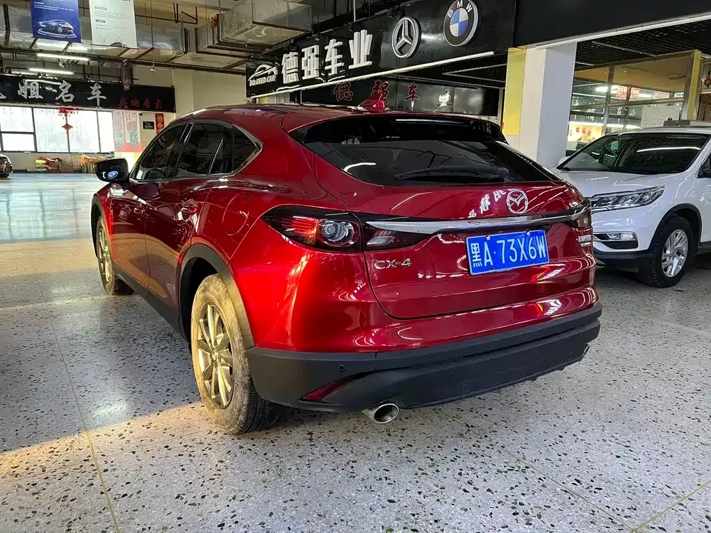 Mazda CX-4 — фото 9