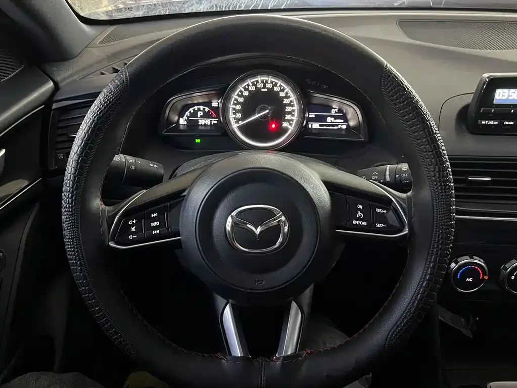 Mazda CX-4 — фото 4