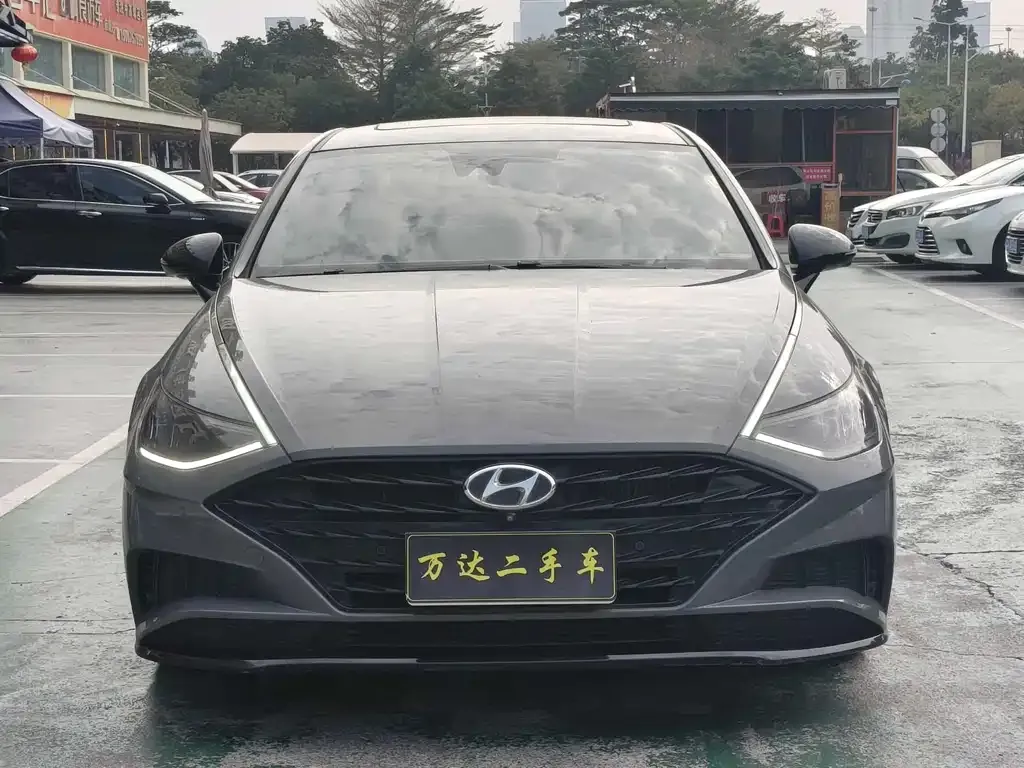 Hyundai Sonata — фото 10