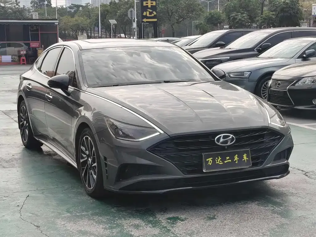 Hyundai Sonata — фото 6