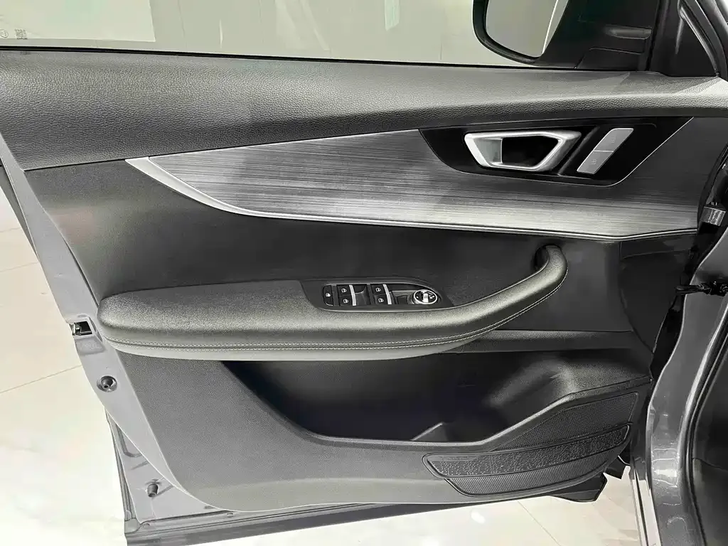 Chery Tiggo 7 PLUS — фото 8