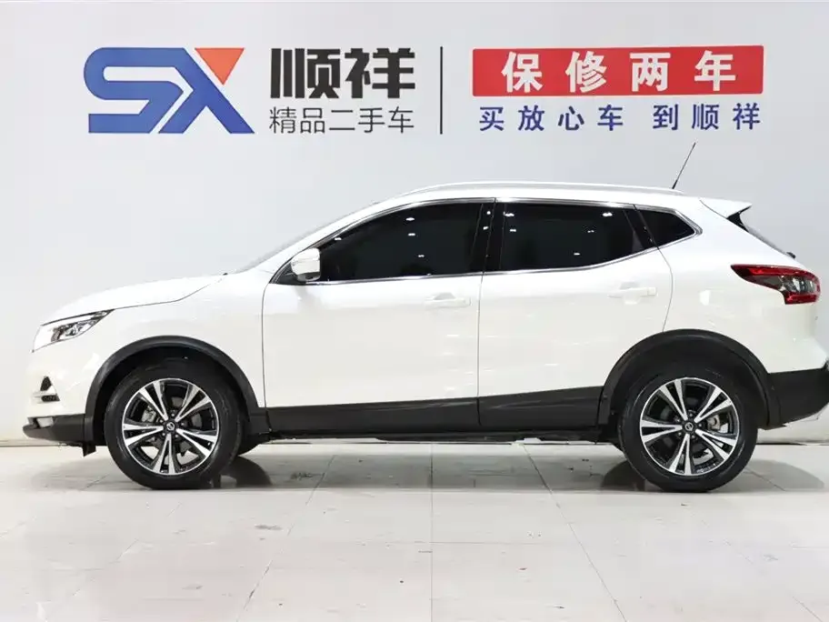 Nissan Qashqai — фото 2