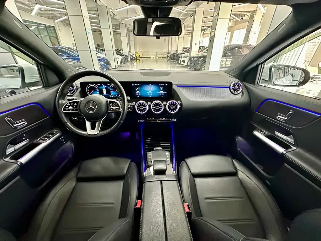Mercedes-Benz GLA — фото 6