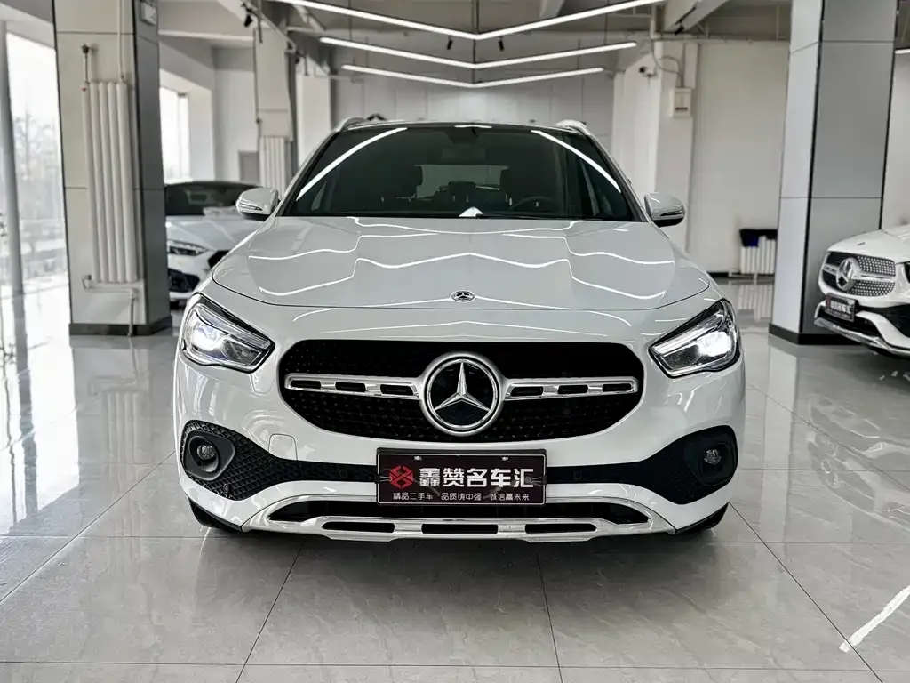 Mercedes-Benz GLA — фото 5