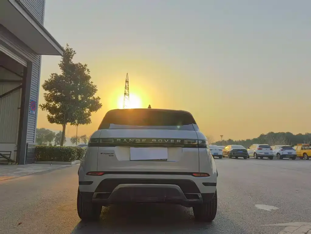 Land Rover Evoque — фото 2
