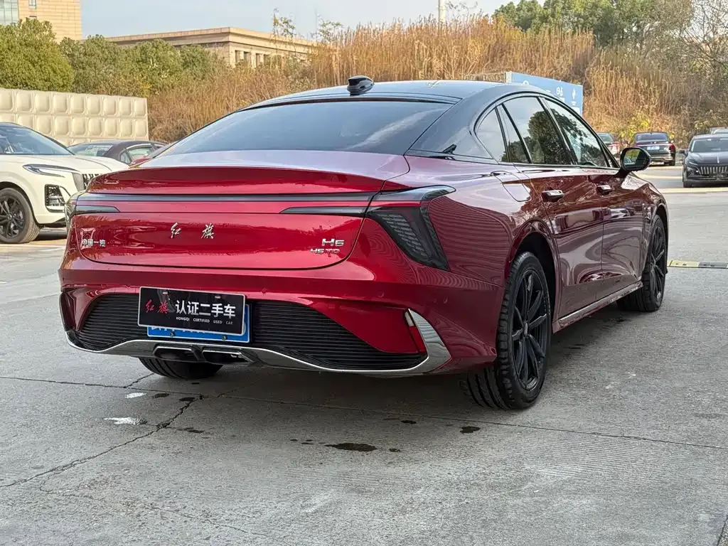 Hongqi H6 — фото 7