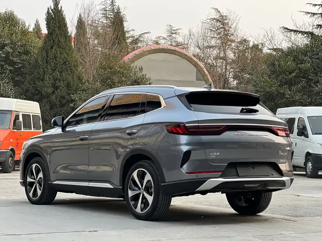 BYD PLUS New Energy — фото 10
