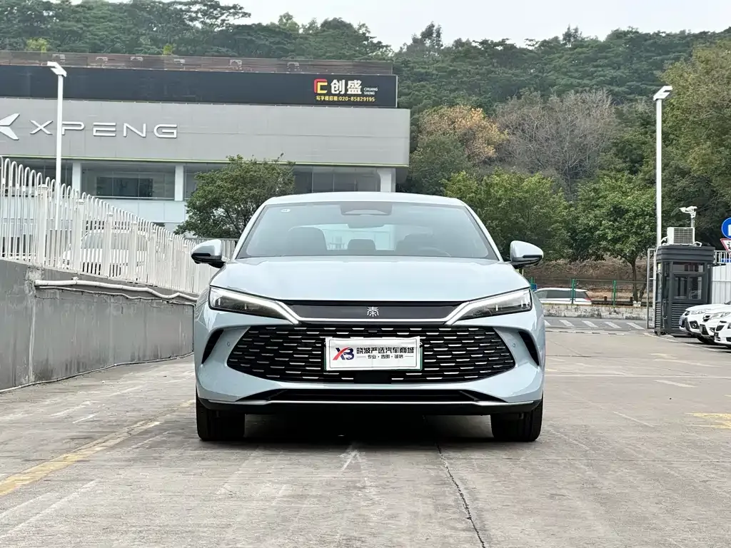 BYD Qin L — фото 6