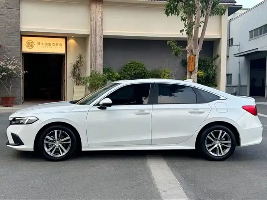Honda Civic — фото 5