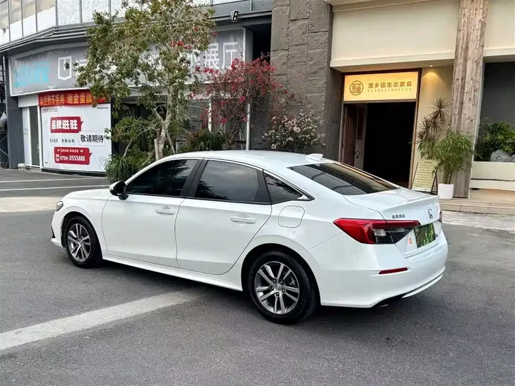Honda Civic — фото 4