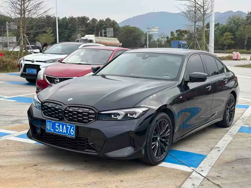 BMW 3 Series — фото 1