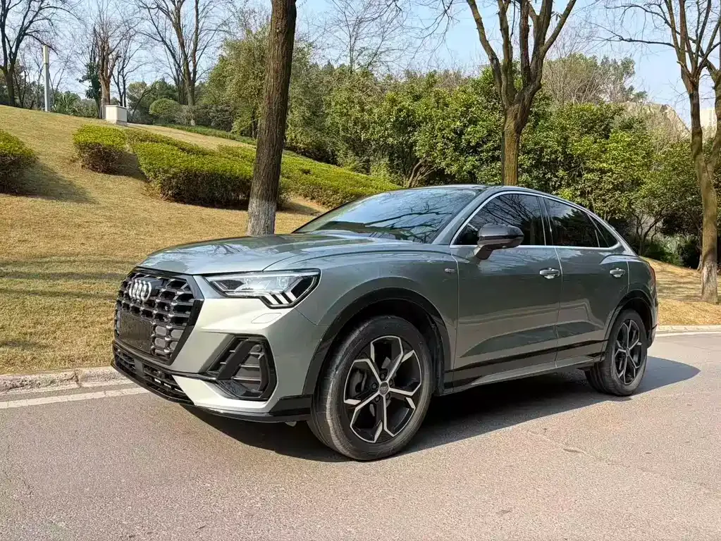 Audi Q3 Sportback — фото 1