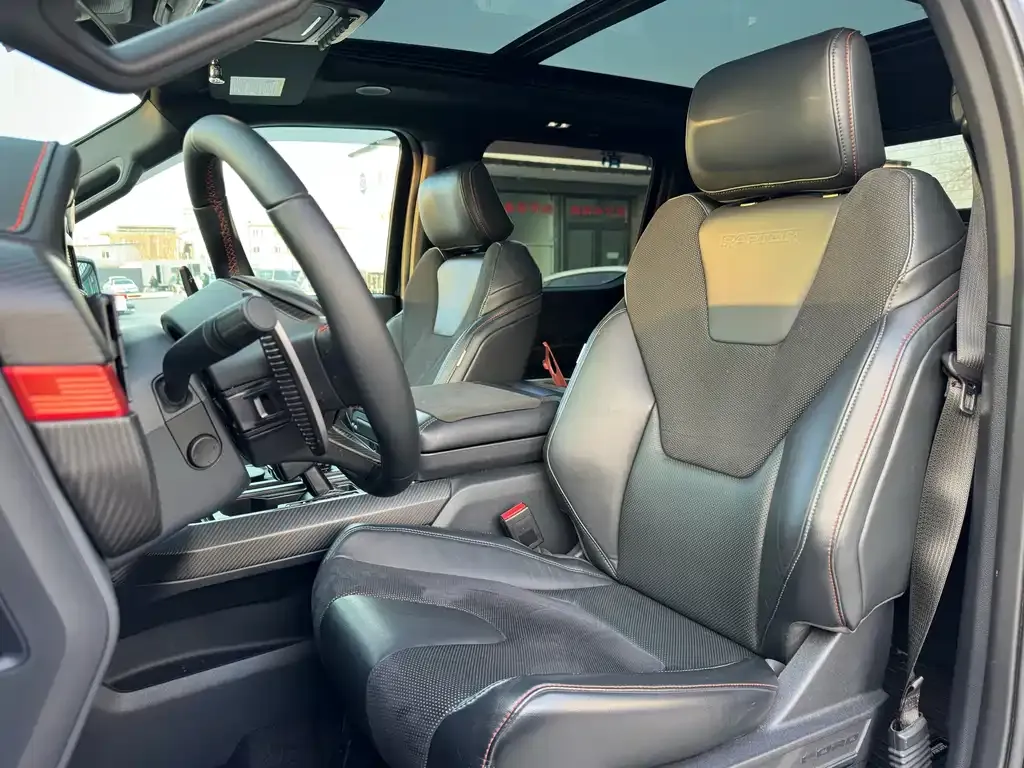 Ford F-150 Raptor — фото 6