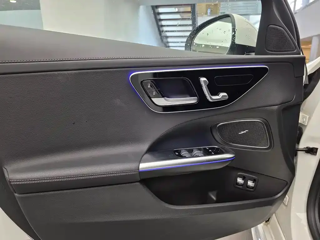 Mercedes-Benz C-Class New Energy — фото 6