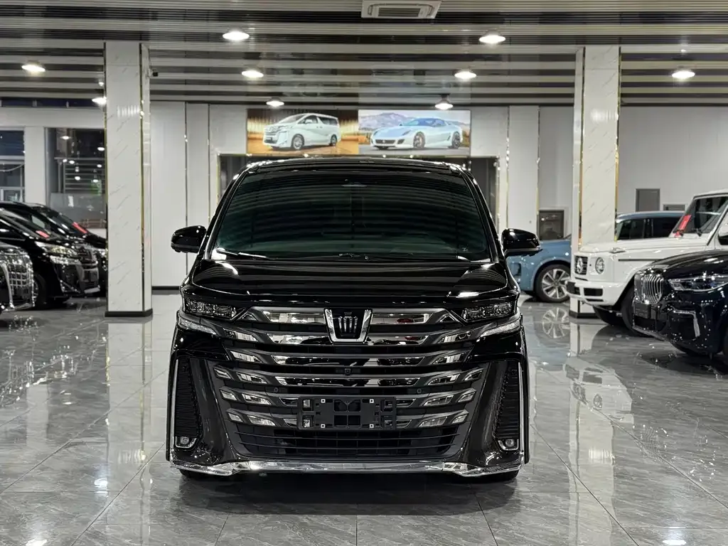 Toyota Vellfire — фото 9