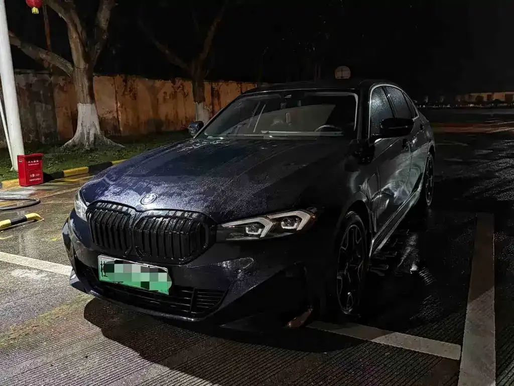 BMW i3 — фото 1