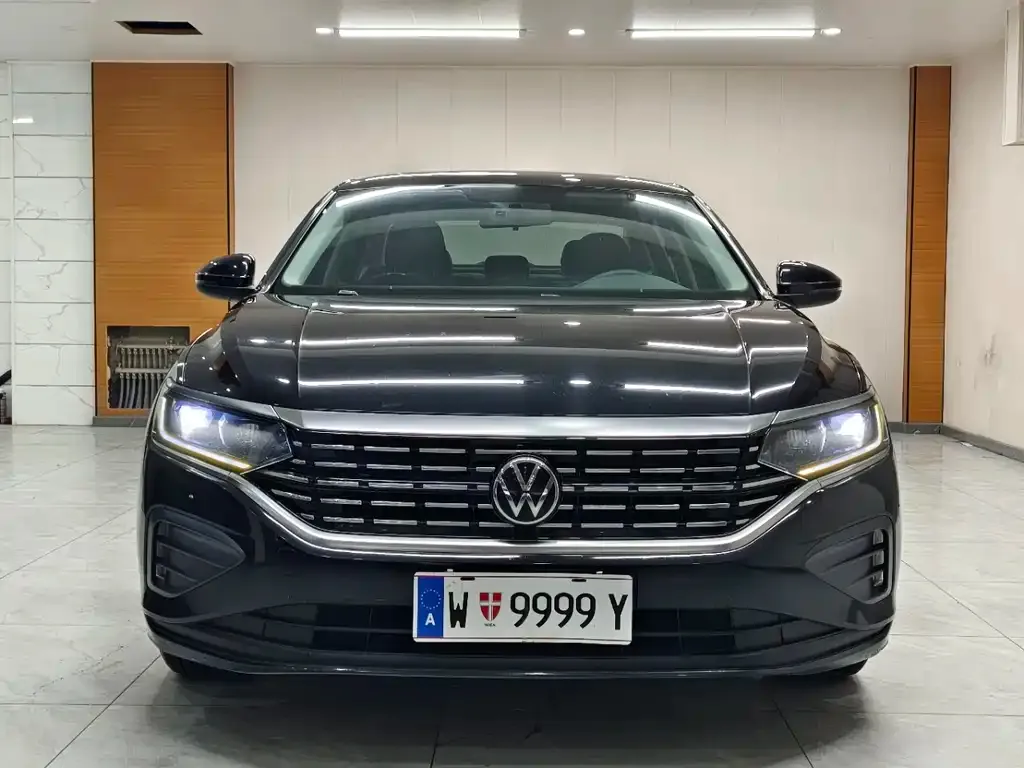 Volkswagen Passat — фото 9